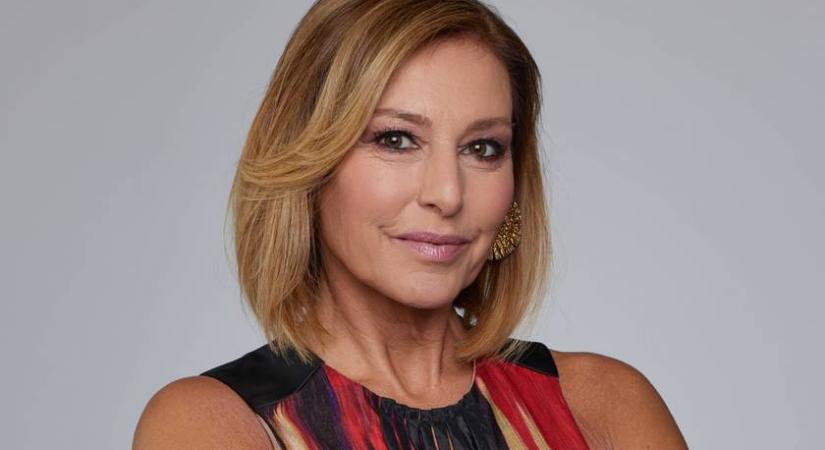 Erős Antónia minden eddiginél szőkébb hajjal: alig ismertük meg ezen a videón