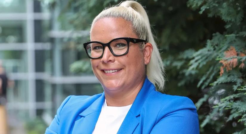 Nem fogja elhinni, mivel támadták meg Risztov Évát undorító emberek