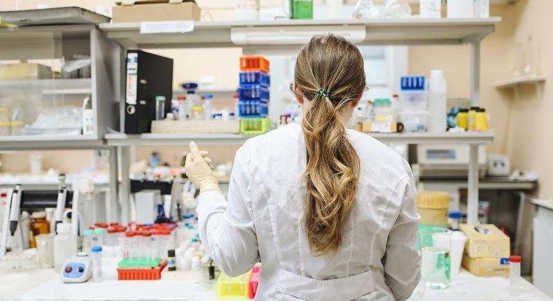 Frissítette a kormány az ingyenes és támogatott gyógyszerek listáját – 33 új készítmény került be