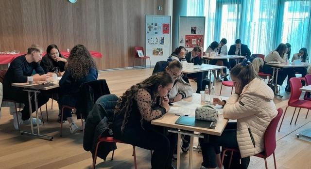 Országos történelmi vetélkedőt hirdetett középiskolásoknak a zalaegerszegi Mindszentyneum