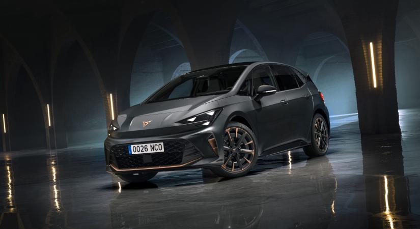 Megkapta első nagy ráncfelvarrását a Cupra villanyautója
