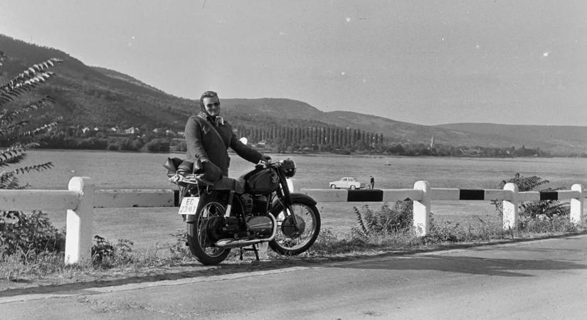 Megérkezett a motoros szezon: amikor a magyar múlt kigördül az utakra – GALÉRIA