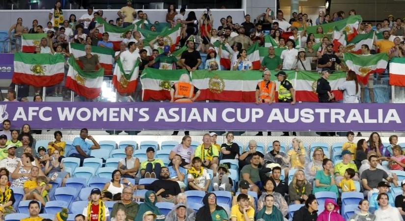 Sokkoló jelenet az Ázsia Kupán: Irán játékosai megtörték a csendet