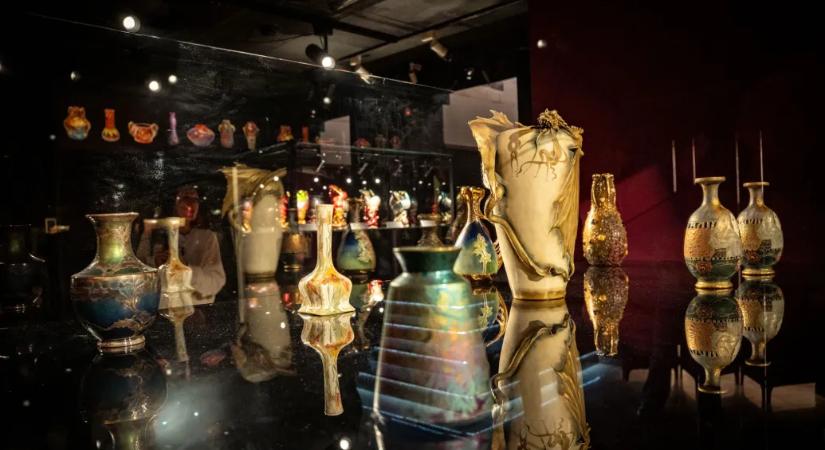 Ingyen nézhetjük meg a világ legdrágább Zsolnay kerámiáit Budapesten