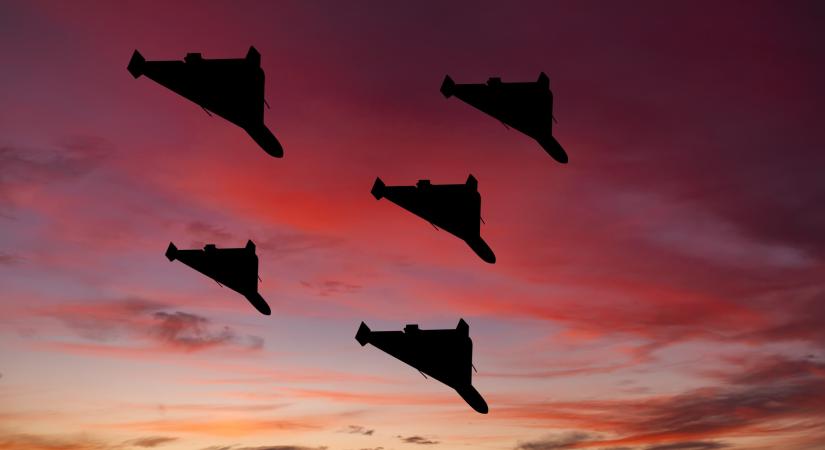 Több mint százötven drónnal támadta Ukrajnát éjszaka az orosz hadsereg