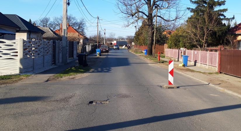 Napokra lezárják a debreceni kereszteződést