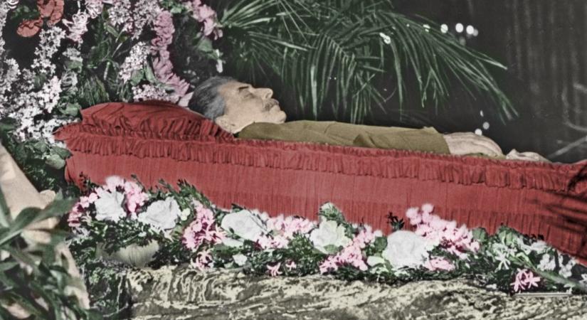 Napokig szenvedett a haldokló Sztálin