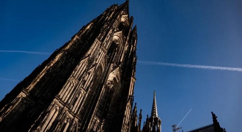Megszűnik az ingyenes látogatás a kölni dómban
