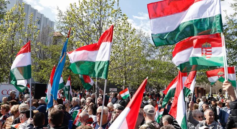 Tüntetést szerveznek az ukrán zsarolás ellen péntekre, Szijjártó Péter is felszólal