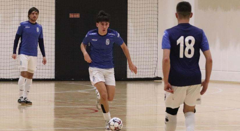 A Csólyospálos játék nélkül nyert