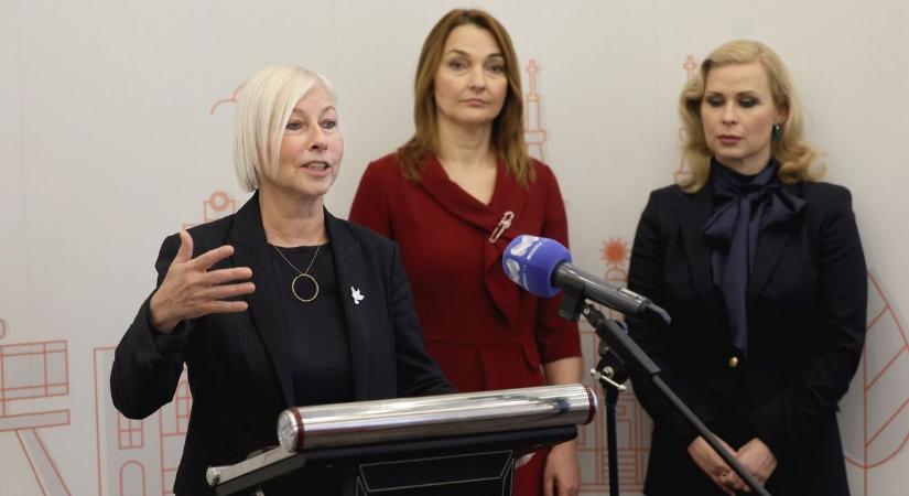 Nők a háború ellen – kerekasztal-beszélgetésen a béke melletti kiállásról