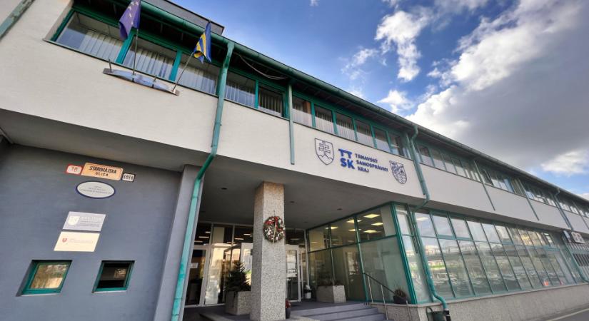 A Nagyszombati Kerületi Önkormányzat tájékoztató célú találkozókat szervez a pályázók részére