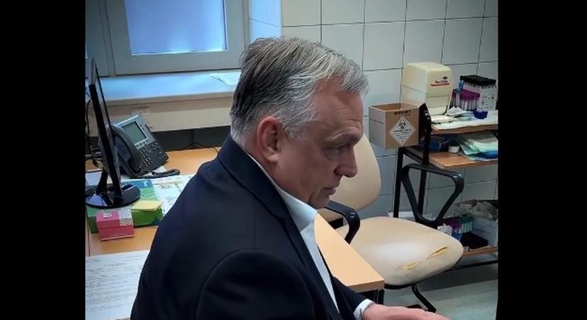 Orbán Viktor meglátogatta a kiszabadított hadifoglyokat - Videó