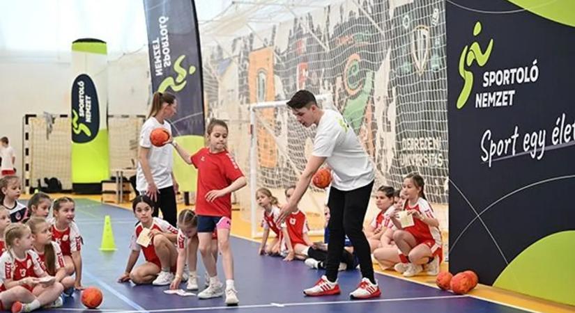 „Napjainkban versenyezni kell a képernyőkkel” – Dunavarsányba ért a Sportoló Nemzet Roadshow