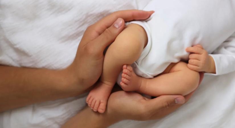 Ne hanyagold el a 6 hetes szűrést: a csípőficam ma már jól gyógyítható!