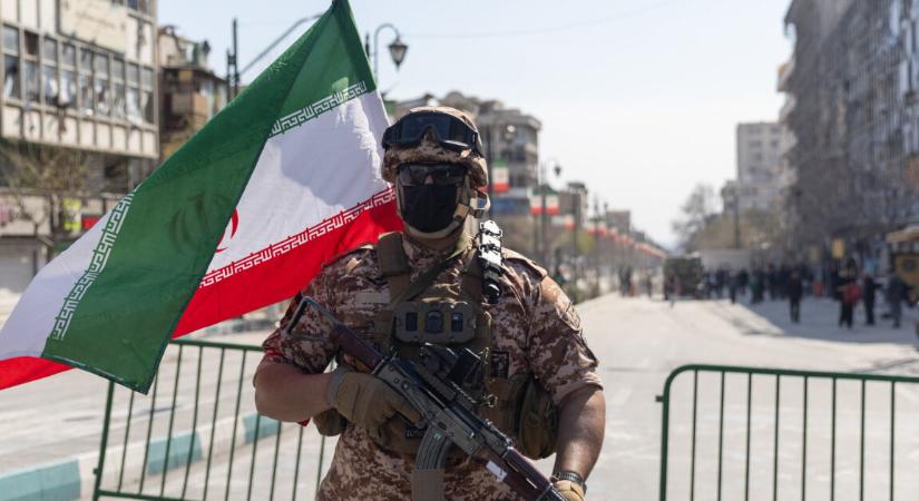 Az USA valóra váltotta Irán nagy rémálmát, méghozzá nem is akármivel