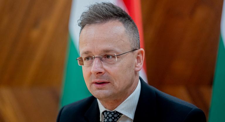 Itt a kormány válasza Volodimir Zelenszkij fenyegetésére: Ez az ukrán „kultúra”, ezt az embert csodálja Brüsszel