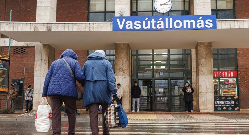 Fontos elem újul meg a debreceni Nagyállomáson, mutatjuk a részleteket