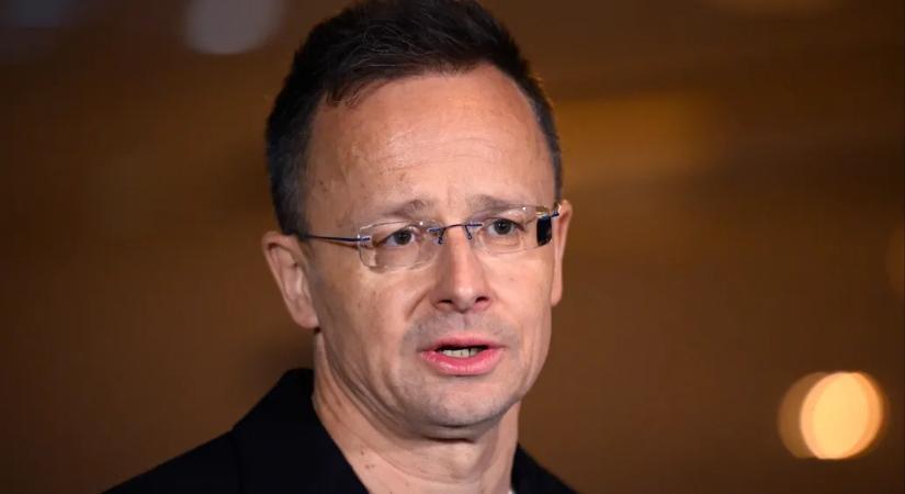 Szijjártó Péter: Minden határon túlmegy, hogy Zelenszkij halálosan megfenyegette Orbán Viktort