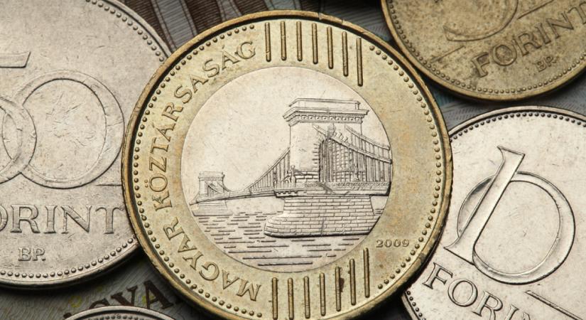 Megint megrogyott a forint