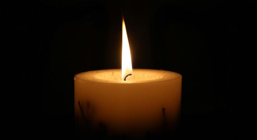 Elhunyt Katona András