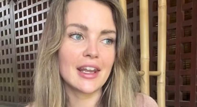 „Nem tudom, mikor tudok majd hazatérni” – Kárpáti Rebeka külföldön ragadt