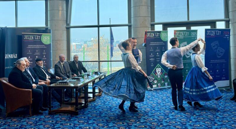 Jön a a Magyarországi Nemzetiségi Színházak JELEN/LÉT fesztiválja