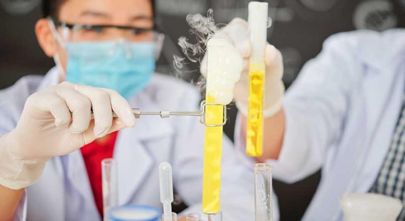 „Nincs mentség arra, ami az öcsémmel történt” – a nagykátai iskolában történt robbanás sérültjének testvére azt állítja, súlyos hiányosságokkal küzd az érintett intézmény