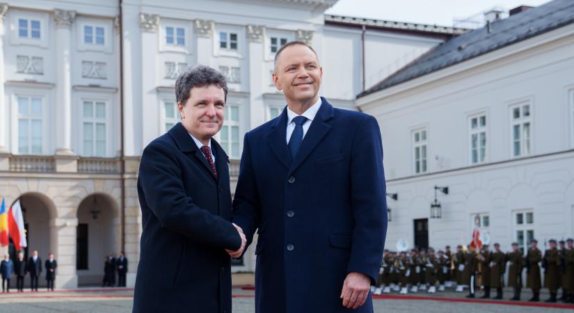 Nicușor Dan Varsóban: Románia és Lengyelország kulcsszereplő a NATO keleti szárnyán