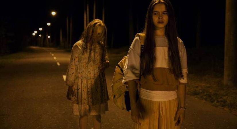 A keltetés: Toxikus anya (kritika)