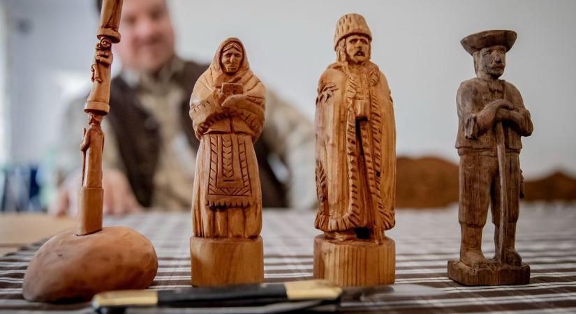 Megmutatjuk, mit kell hetekre trágyalébe tenni - fotókkal, videókkal