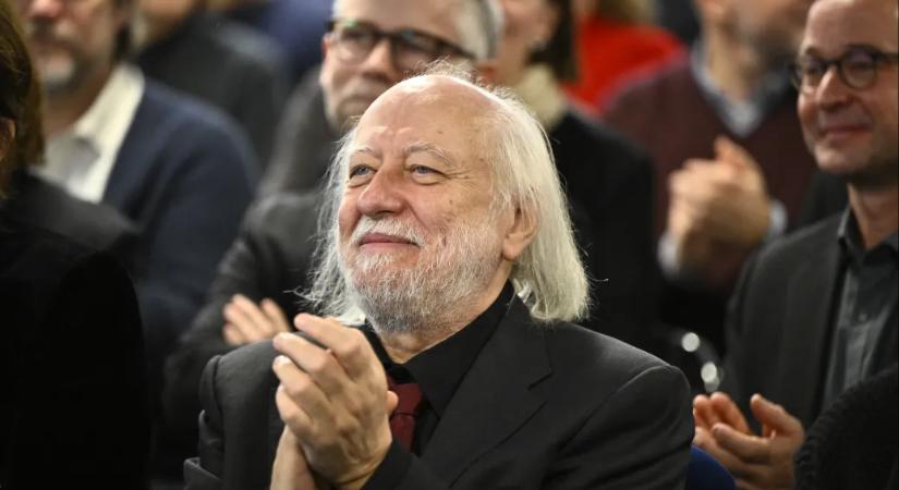 Francia állami kitüntetést kap Krasznahorkai László