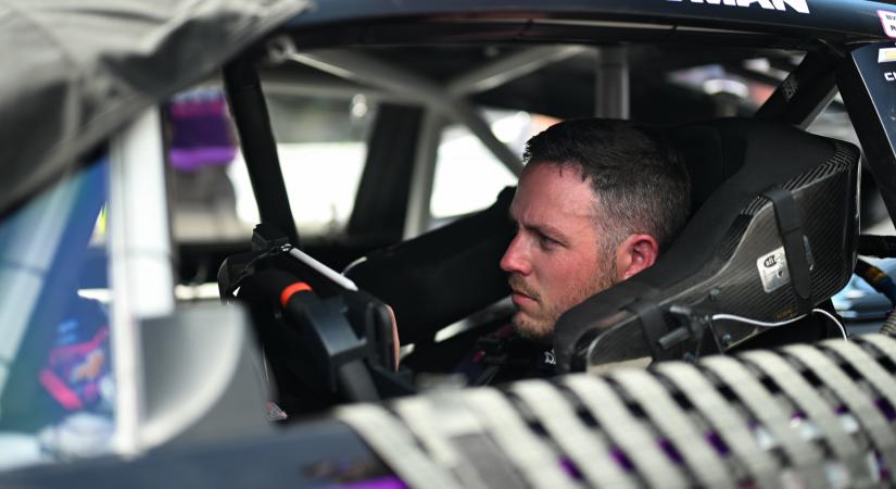 Alex Bowmant vergigóval diagnosztizálták, kihagyja a NASCAR Cup phoenixi futamát