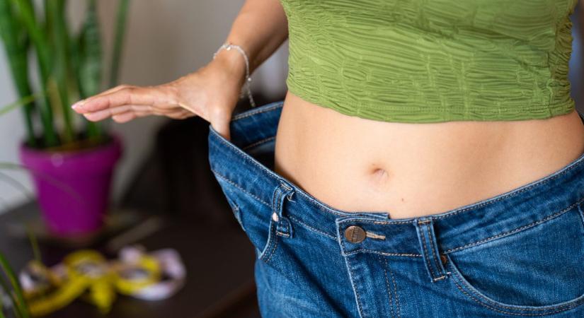 Lapos has otthoni masszázzsal: ha így csinálod, hetek alatt 8 centit farag a derekadból!