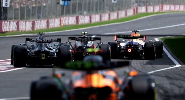 ÉLŐ: Az F1-es Ausztrál Nagydíj második szabadedzése