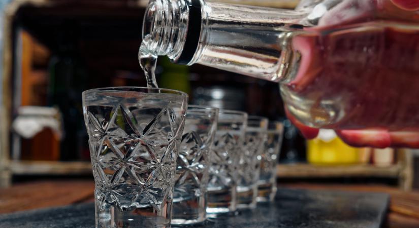 Súlyos csapás ez a magyar pálinkának: tönkremehet az egész ágazat?