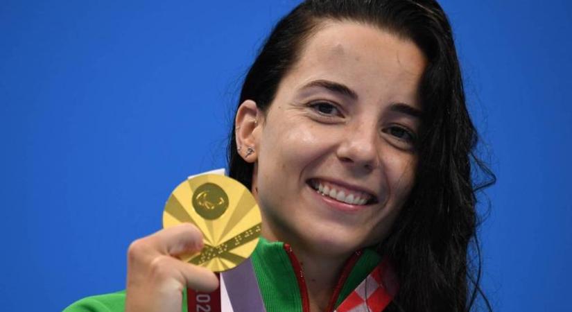 Az olimpiai bajnok úszónőt születése után a kórházban hagyták: ezért döntött így először Illés Fanni édesanyja