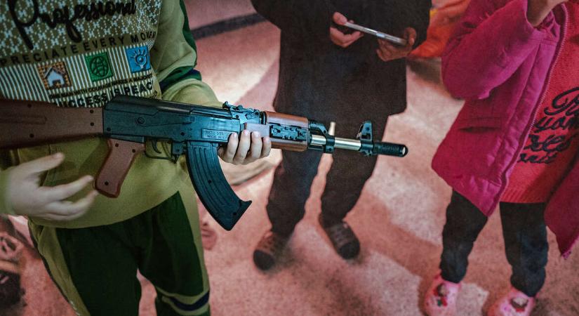 Dr. Gyurkó Szilvi: „Aki háborús félelemkeltéssel kampányol, jogsértést követ el”