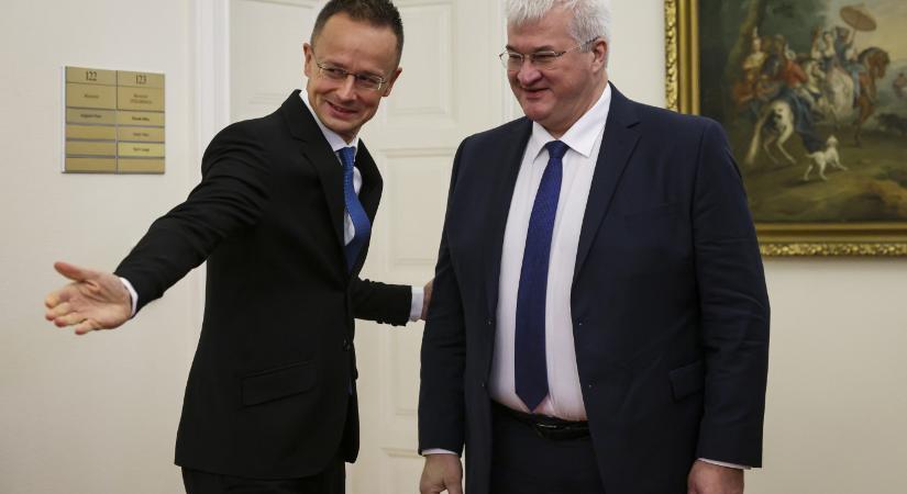 Hét ukrán állampolgárt „ejtettek túszul” a magyar hatóságok Budapesten, állítja Andrij Szibiha külügyminiszter