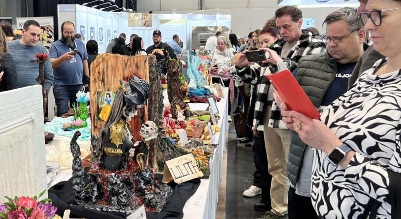 Videón a desszertcsodák, az egész országot lenyomta a dunaújvárosi cukrászlány