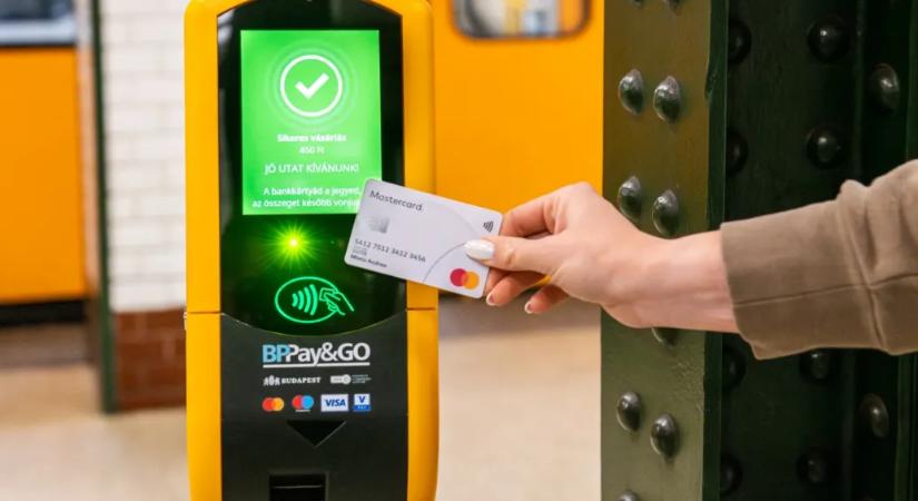 Budapest lassan megérkezhet a 21. századba, vonaljegy és bérlet helyett elég lesz egy bankkártya