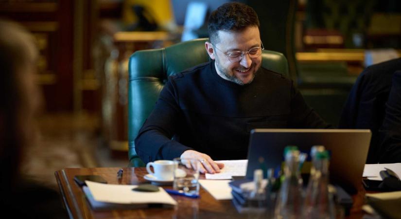 Bocsánatkérést vár Zelenszkijtől Magyar Péter