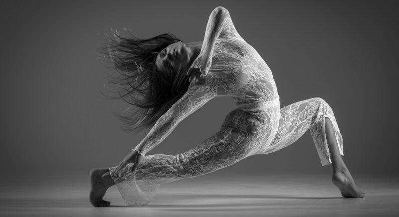 A Frenák Társulat 2 napos, ingyenes kortárs táncfesztivált rendez Kápolnásnyéken