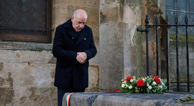 Sulyok Tamás a Louisiana állambeli Árpádhon magyar közösségénél tett látogatást