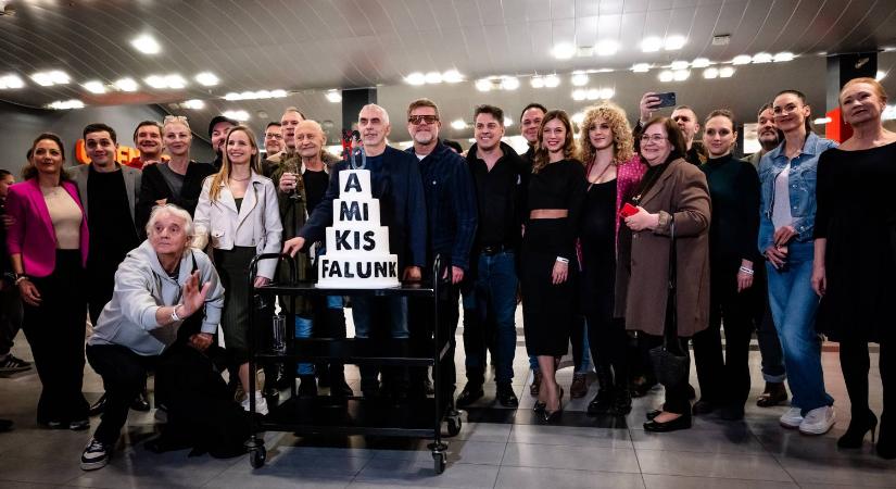 A mi kis falunk színészei soha nem hallott részletek árultak el a sorozat forgatásáról