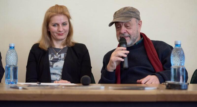 „Nem a színház abszurd, hanem a világ” – Kolozsváron készül el A király halódik Tompa Gábor rendezésében