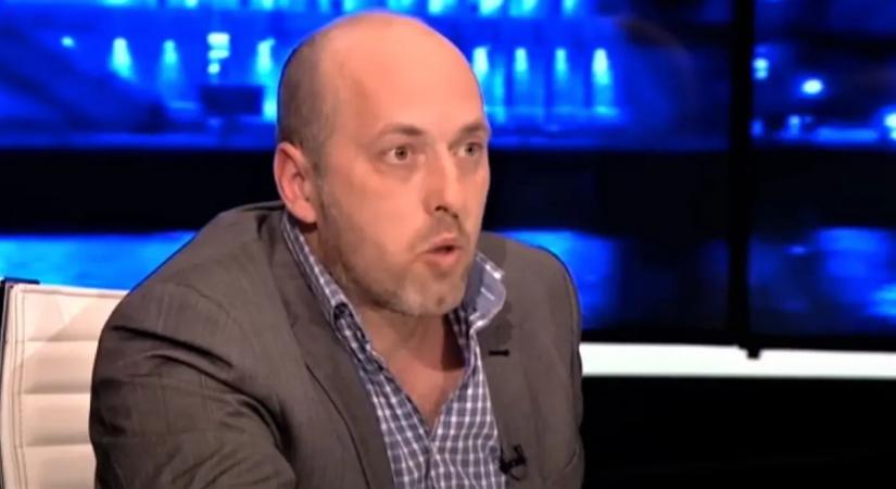 Az emberiség hősének nevezte Zelenszkijt a komcsi Népszava újságírója