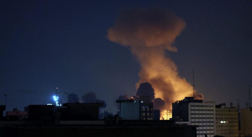 Donald Trump szerint Irán légvédelme nagyrészt megsemmisült