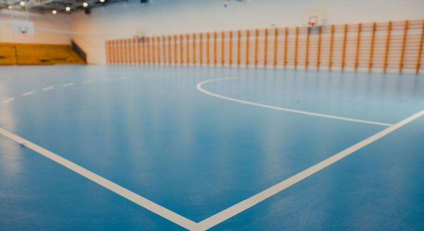 Hat éve várnak rá, most végre megépülhet a sándorfalvi sportcsarnok