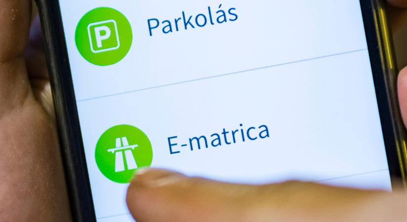 Ezek az autók már ingyen hajthatnak fel az autópályára